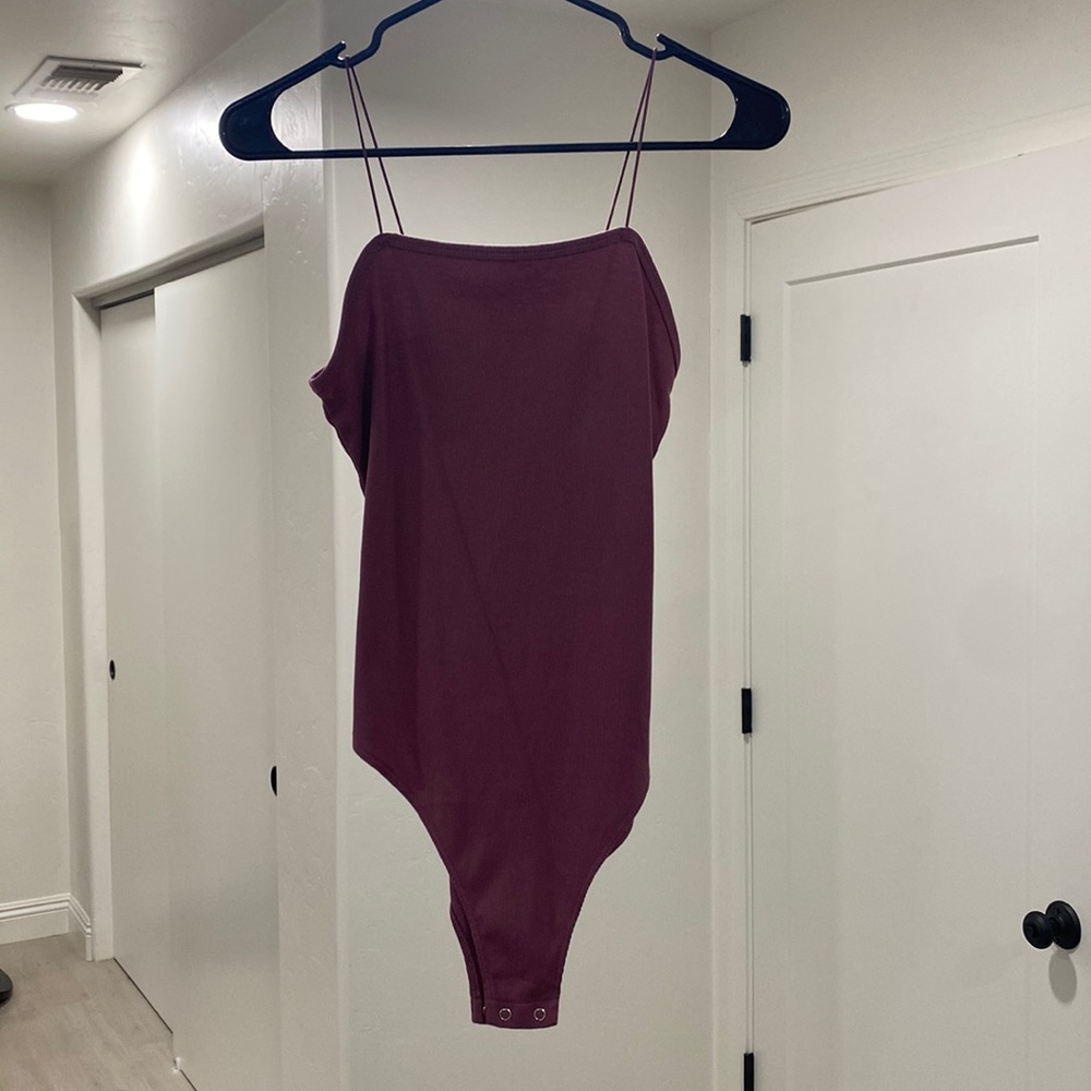 Ribbed body suit